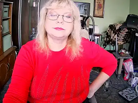 LOLA8888 online show from October 2025 12:01:02 PM