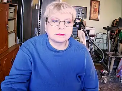 LOLA8888 online show from November 2025 12:15:02 PM