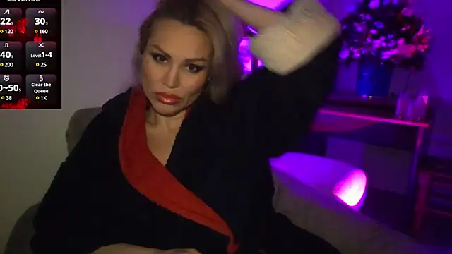 Radmila Queen  online show from December 2024 03:44:01 PM