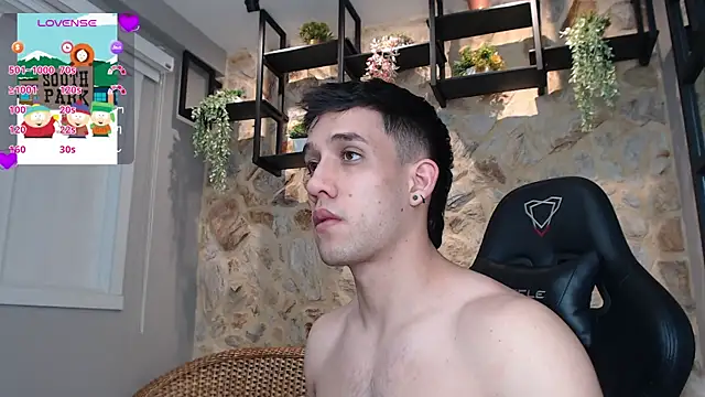 alexgiraldo  online show from January 2025 09:17:02 PM