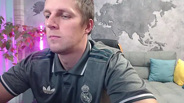 VikingChrisss online show from December 2025 11:26:02 AM