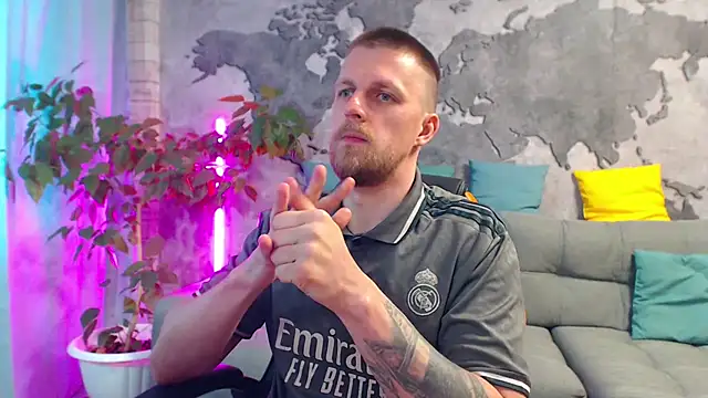 VikingChrisss online show from June 2026 10:42:02 AM