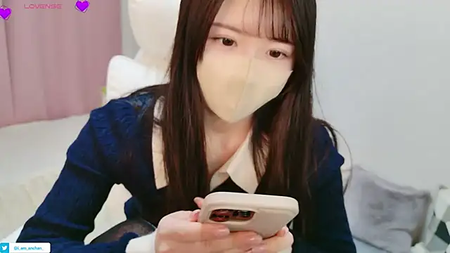 Snapshot of anchan_ chatting on May 2026 02:00:02 PM anchan online show from May 2026 02:00:02 PM