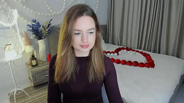 MiracleCurly online show from December 2025 10:11:02 AM