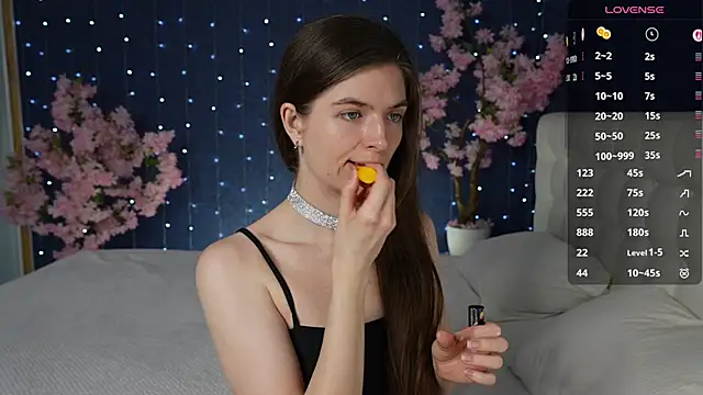 -Mirror-Girl- online show from April 2026 06:13:01 AM