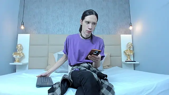 Hecatee 77 online show from March 2026 07:43:02 PM