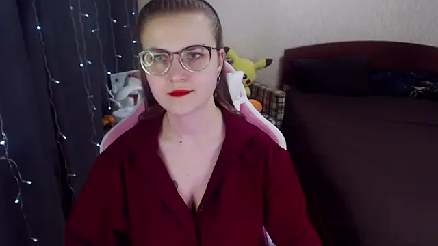 MissBrightShine online show from February 2025 12:54:01 PM