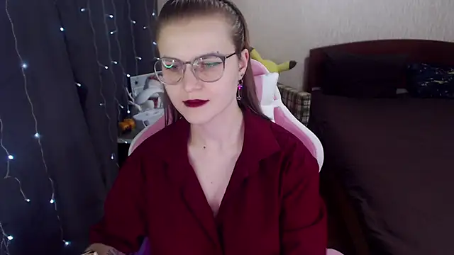 MissBrightShine online show from February 2025 03:47:02 PM