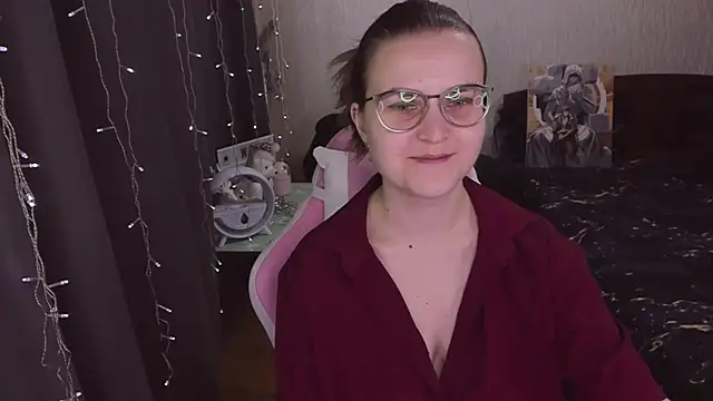 MissBrightShine online show from October 2025 09:32:02 AM