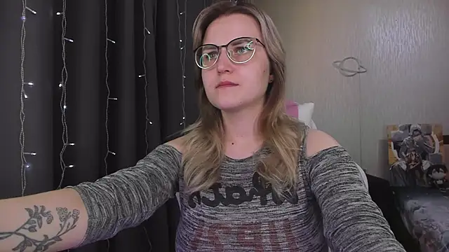 MissBrightShine online show from March 2026 02:31:02 PM