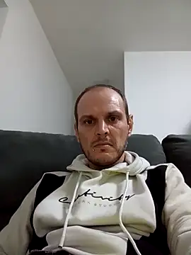 Ilovesquirt84 online show from April 2026 05:10:01 AM