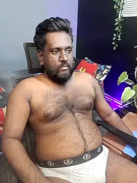 Rayansmith  online show from October 2025 12:33:01 PM