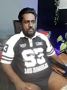 Rayansmith  online show from October 2025 10:10:01 PM