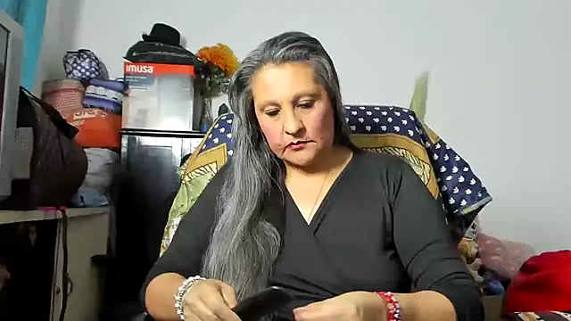 merlyna goldens online show from May 2026 04:20:02 AM