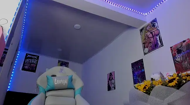 Snapshot of Lauryn_muller chatting on March 2025 02:27:02 AM Lauryn muller online show from March 2025 02:27:02 AM