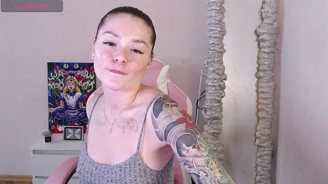 Snapshot of miaacatt chatting on October 2025 08:25:02 AM miaacatt online show from October 2025 08:25:02 AM