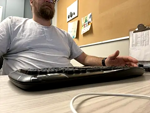 Bigbi6foot5 online show from November 2025 12:28:01 PM