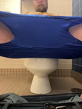 Bigbi6foot5 online show from November 2025 01:22:04 PM