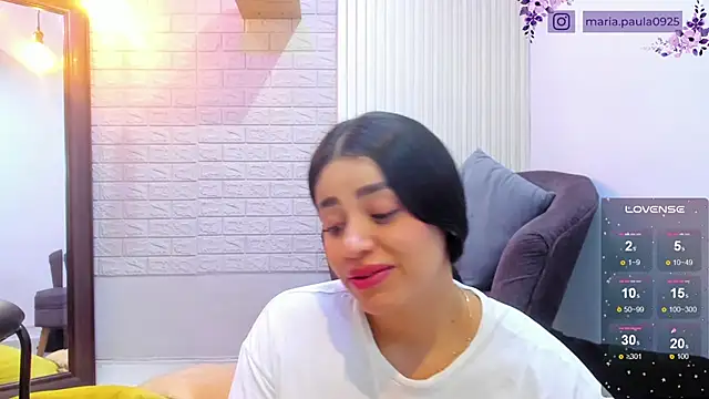 Paula Desousa online show from January 2025 08:18:02 PM
