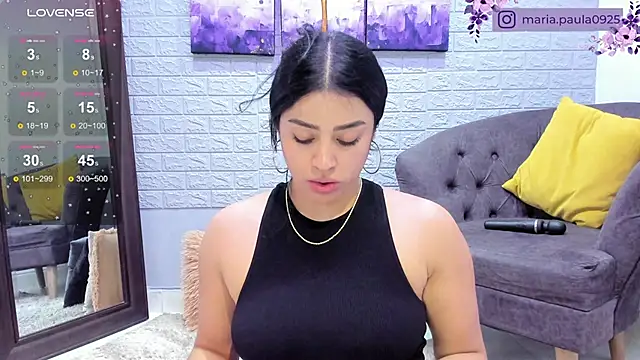 Paula Desousa online show from March 2025 03:39:02 PM