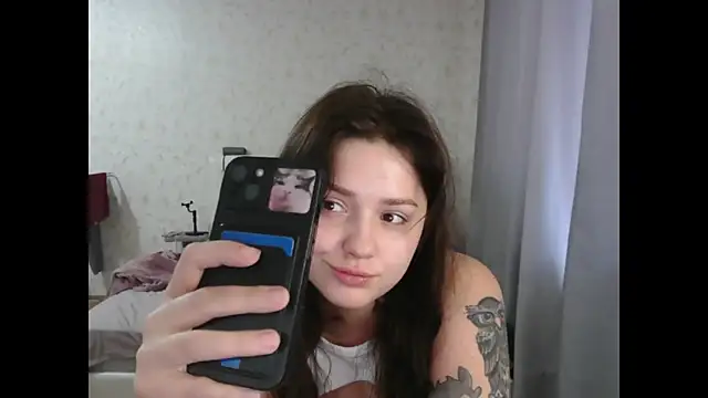 juliettkalen online show from March 2026 03:34:01 AM