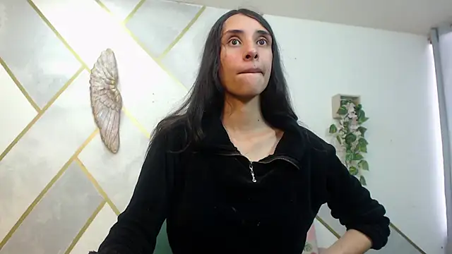 RoxanaCyrano  online show from November 2025 08:09:02 PM