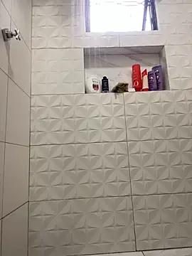 Snapshot of r0drig669 chatting on February 2025 08:51:02 PM r0drig669 online show from February 2025 08:51:02 PM