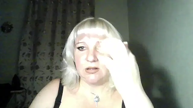 MeilomaWesa online show from November 2025 02:06:01 PM