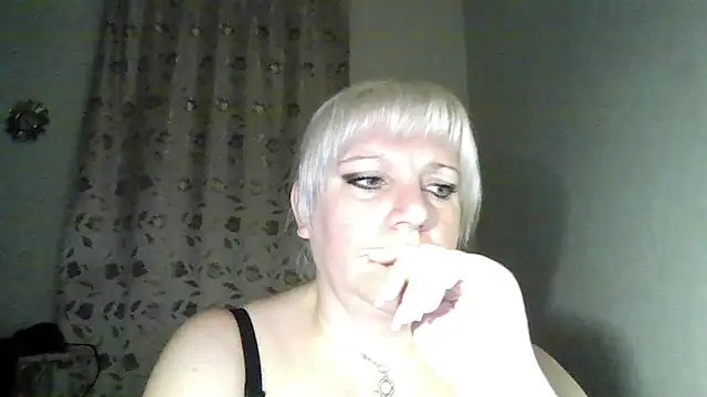 MeilomaWesa online show from November 2025 02:01:01 PM