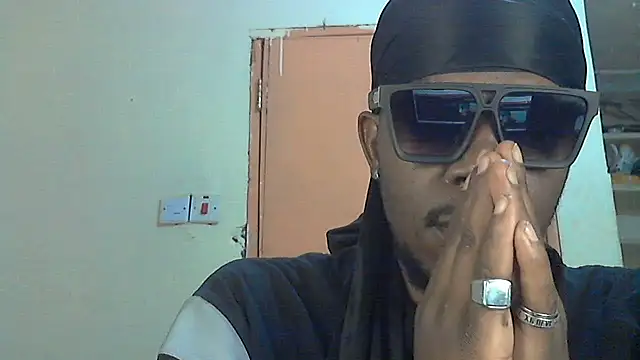 BIGDICKMULLAH online show from October 2025 12:19:02 AM