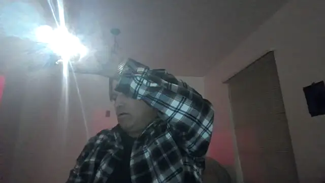 Peachestabby147 online show from February 2026 11:41:01 AM