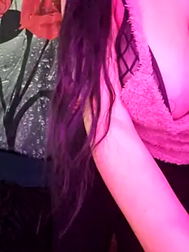 Snapshot of Zeina2024 chatting on November 2025 06:56:02 AM Zeina2024 online show from November 2025 06:56:02 AM