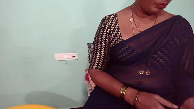 shrutitelugu69 online show from April 2026 04:57:02 PM