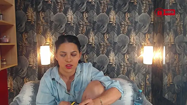 Snapshot of jessthewicked chatting on January 2025 07:43:01 PM jessthewicked online show from January 2025 07:43:01 PM