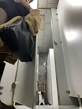 Asia-Lynn online show from December 2024 05:50:01 PM