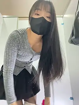 Asia-Lynn online show from March 2025 10:48:01 AM