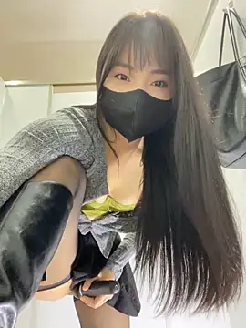 Asia-Lynn online show from March 2025 01:51:01 PM