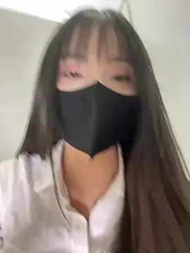 Asia-Lynn online show from May 2026 10:10:01 AM