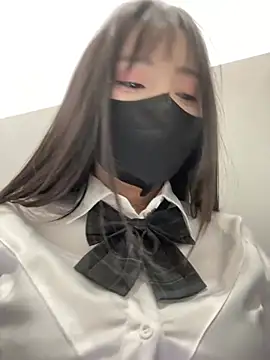 Snapshot of Asia-Lynn chatting on July 2026 11:02:01 AM Asia-Lynn online show from July 2026 11:02:01 AM