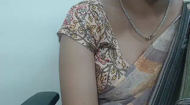 Lovely Siri 23 online show from January 2025 08:39:01 PM