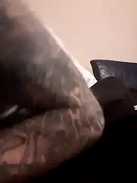 PIercingBoy38 online show from January 2025 05:38:02 PM