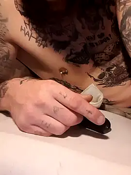 PIercingBoy38 online show from February 2025 07:59:01 AM