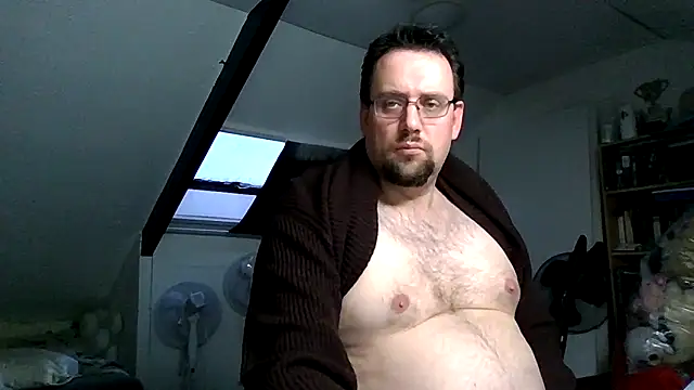 rdewaard81 online show from December 2025 03:21:01 PM