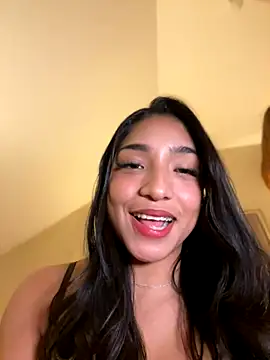 Bellafr online show from December 2024 04:51:02 PM