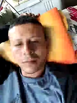 Somospareja1987 online show from October 2025 05:33:02 PM