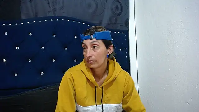 anyu1306 online show from February 2025 03:08:02 AM