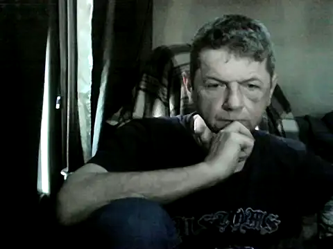 czarek888 online show from March 2026 05:16:02 PM