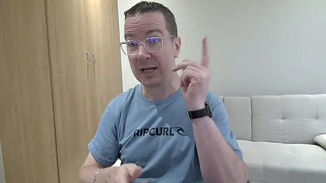 BrettJ81 online show from March 2026 02:21:01 PM