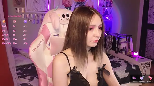 Evie Ro online show from April 2026 01:48:01 AM