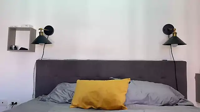 mommy nadin online show from February 2025 08:19:02 PM